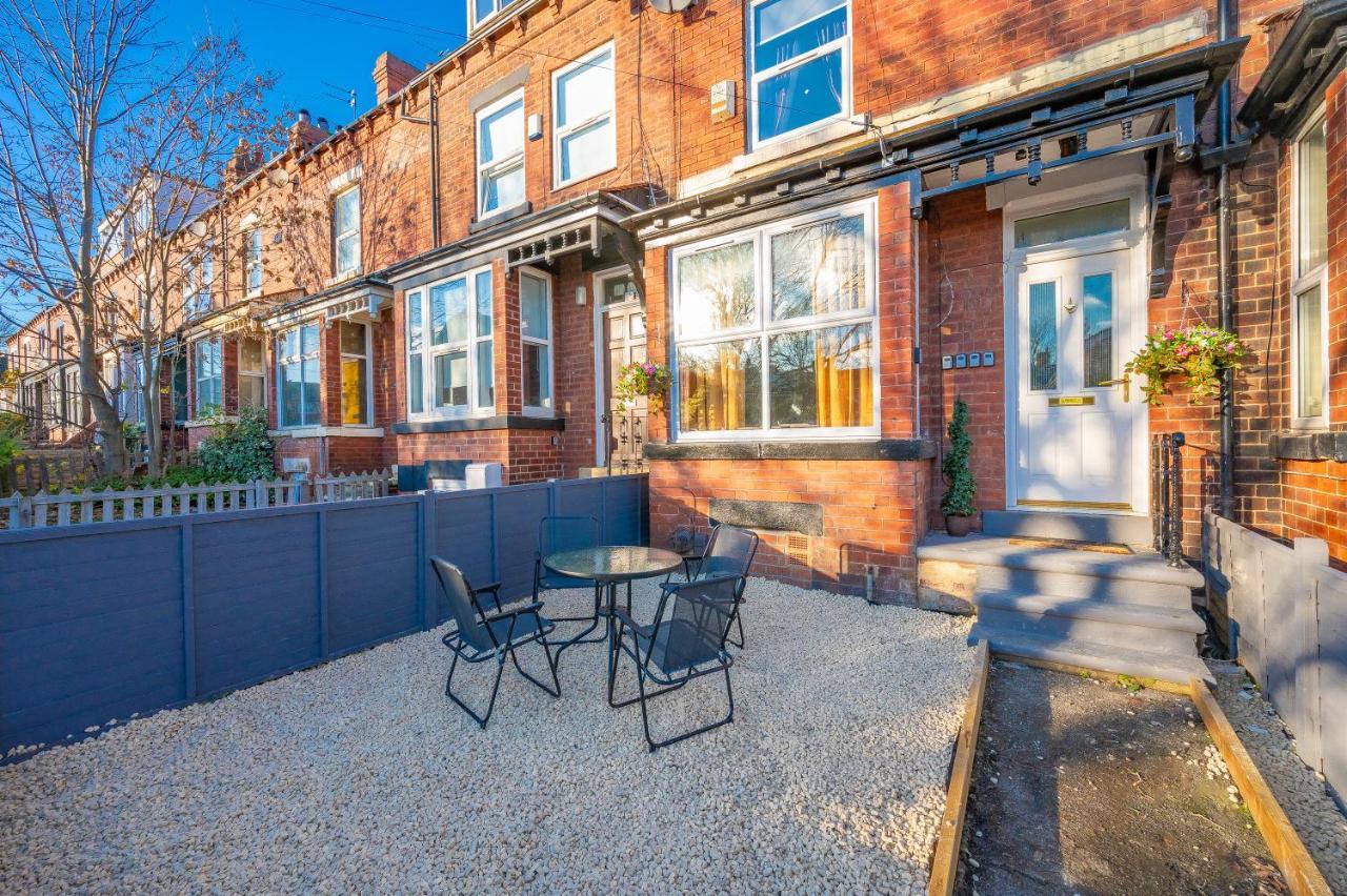 *rb12s* For Your Relaxed & Cosy + Free Parking + Free Fast Wifi * * Leeds (West Yorkshire)